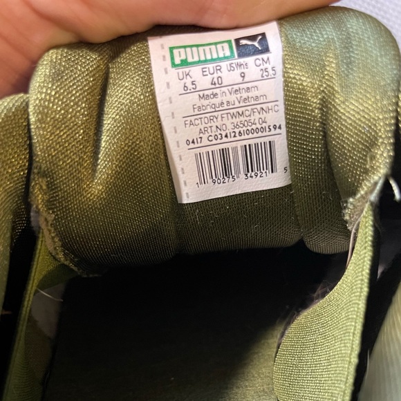 ✨ FENTY X PUMA by RIHANNA ✨ - Picture 8 of 10